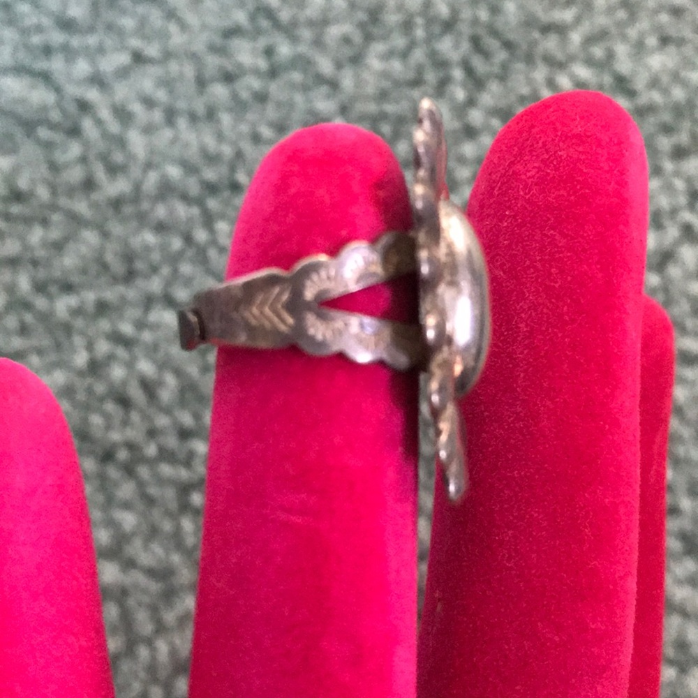 Silver ring - Picture 3 of 4